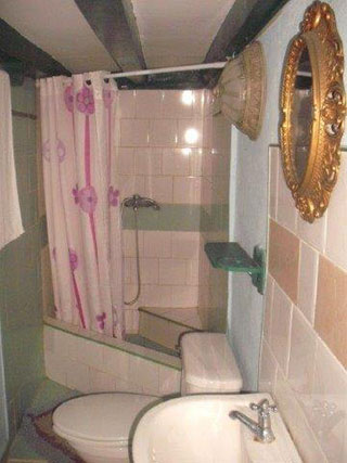 Baño del Apartamento Juan y Odalys en La Habana Vieja