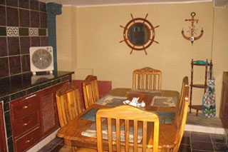 Comedor-cocina del Apartamento Juan y Odalys en La Habana Vieja