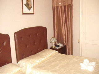 Alquiler del Apartamento de Indira y Raul con 1 habitacion doble o triple en Centro Habana, Cuba