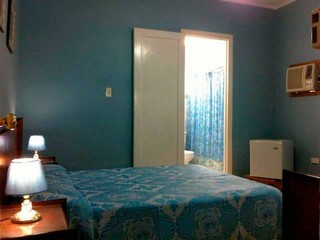 Habitación doble en el apartamento independiente Cecilia