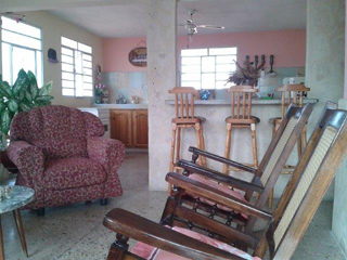 Salón del apartamento independiente Heriberto 
