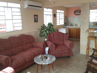 Salón del apartamento independiente Heriberto 
