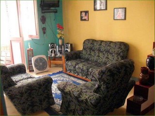 Salón del apartamento de Frank en la Habana