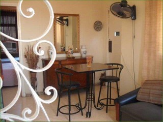 Sal&oacute;n del apartamento Roly en la Habana 
