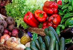 Frutas en agromercado cubano