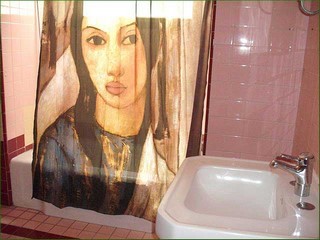 Ba&ntilde;o de la Casa Raul y Consuelo en la Habana