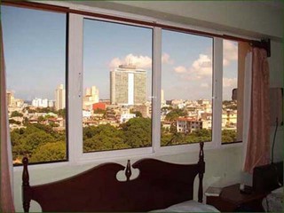 Casa Natalia en Vedado donde se alquila 1 habitacion doble con vistas